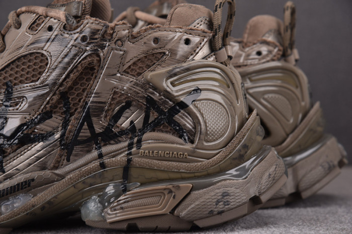 RUNNER SNEAKER RS121