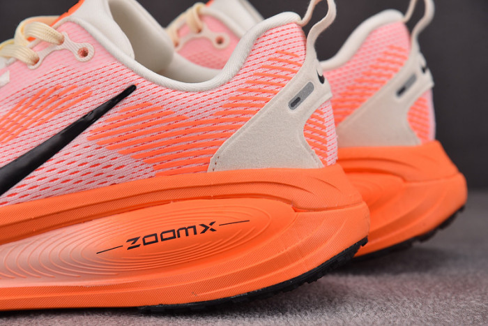 Nike Air Zoom Vomero 18 