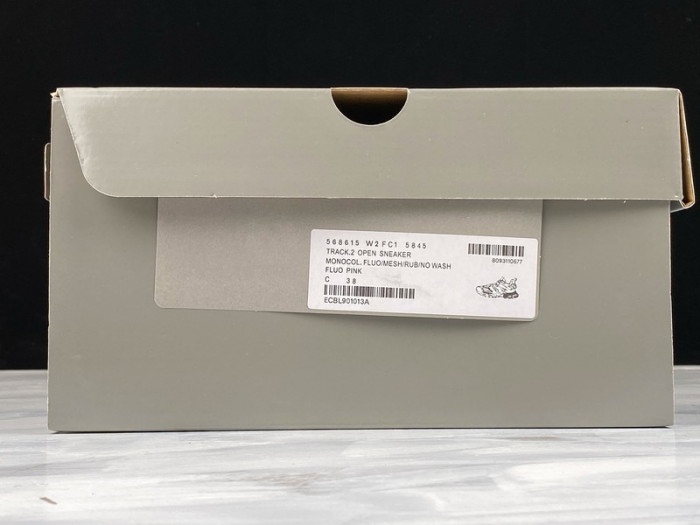 TRACK SNEAKER TS152