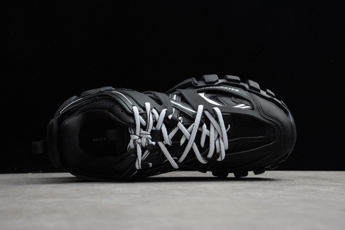TRACK SNEAKER TS180
