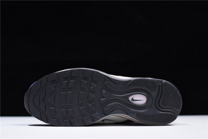 NIKE Women
