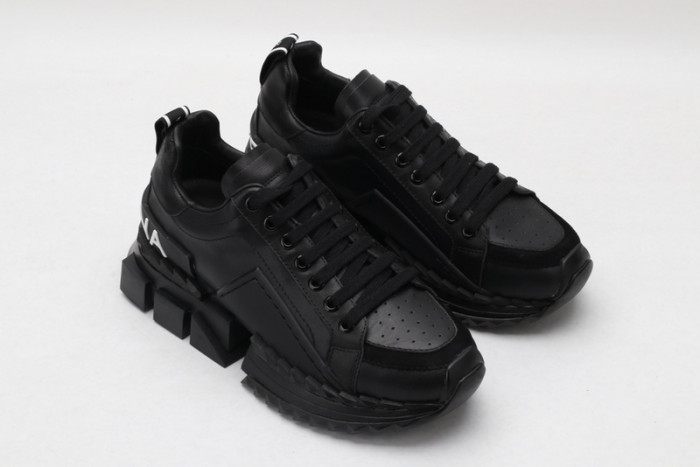 DG SNEAKER DG-10008