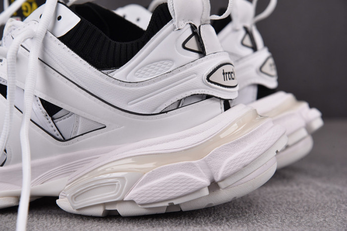 TRACK SNEAKER TS070