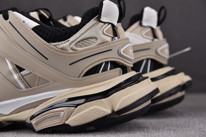 TRACK SNEAKER TS076