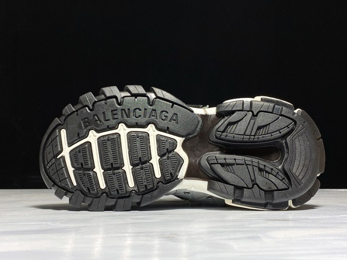 TRACK SNEAKER TS135