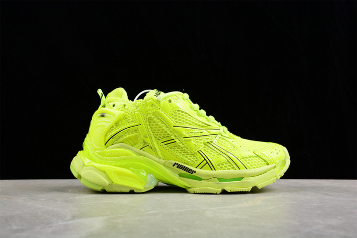 RUNNER SNEAKER RS077