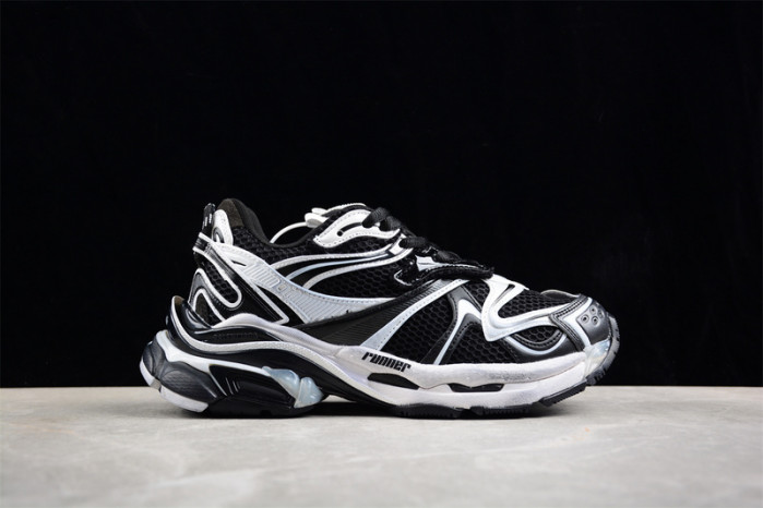 RUNNER SNEAKER RS090