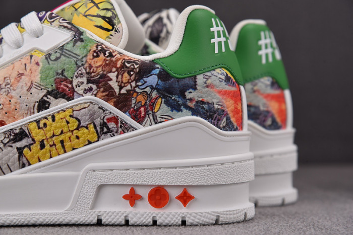 LV TRAINER SNEAKER LV-000593