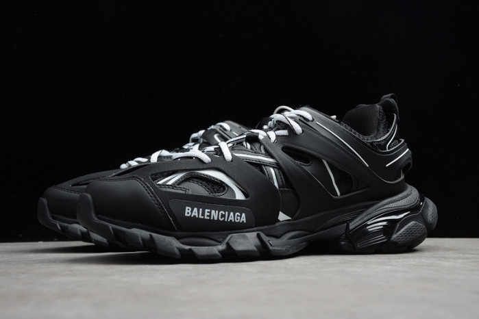 TRACK SNEAKER TS180