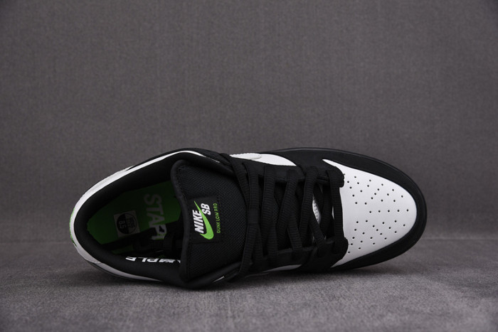 Nike SB Dunk Low Panda Pigeon BV1310-013