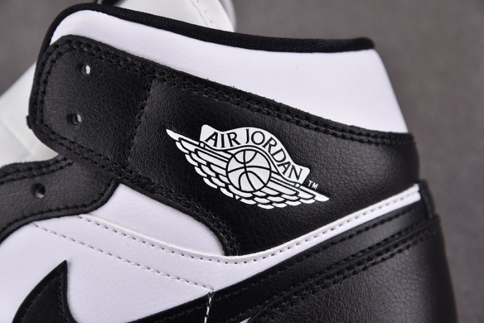 JORDAN 1 MID