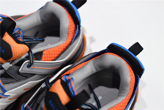 TRACK SNEAKER TS002