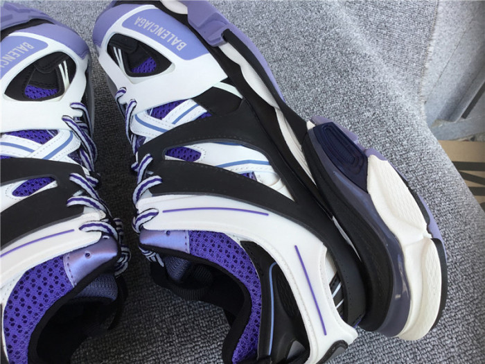 TRACK SNEAKER TS008