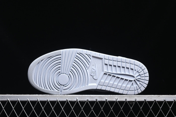WMNS AIR JORDAN 1 LOW SE