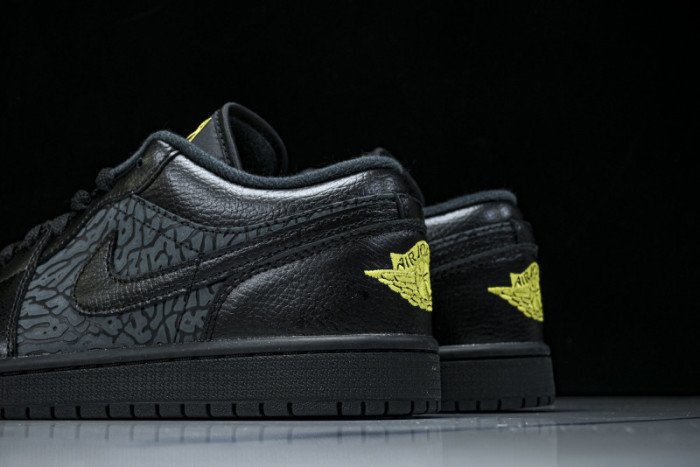 Air Jordan 1 Low Elephant Print 2025 IM6568-010