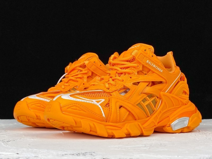TRACK SNEAKER TS151
