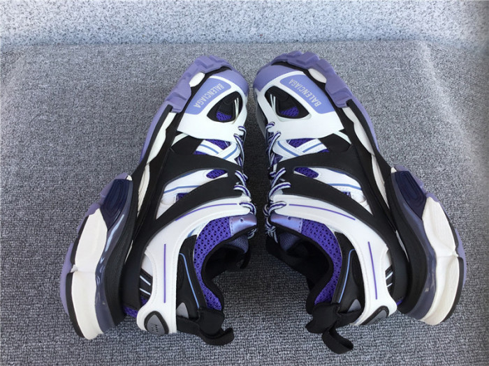 TRACK SNEAKER TS008