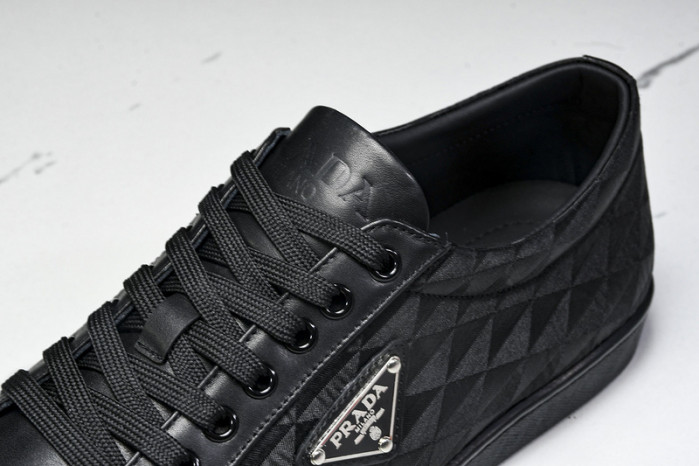 Pra*a snekaers p000175