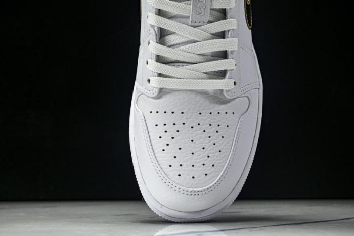 Air Jordan 1 Retro Low 