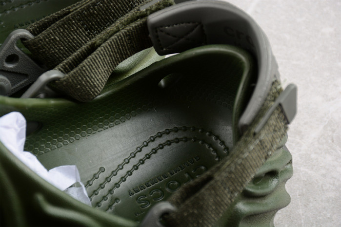 crocs x Salehe Bembury C00002