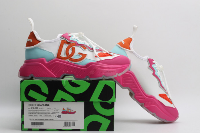 DG SNEAKER DG-10025