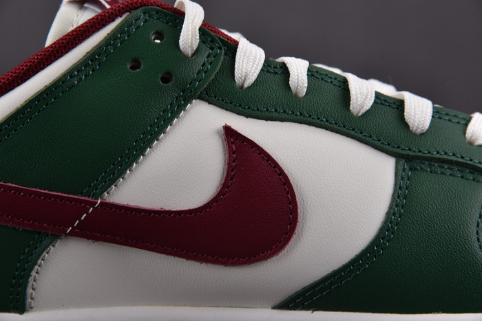Nike Dunk Low Gorge Green FB7160-161