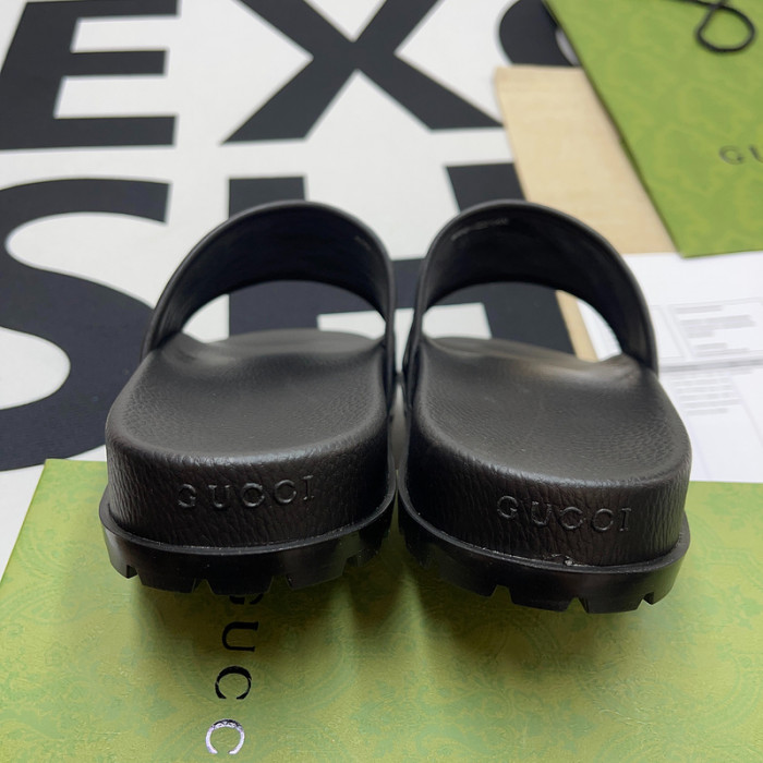 Gucc* Sandal 86