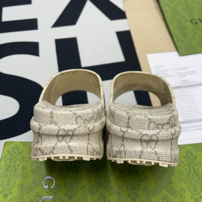 Gucc* Sandal 97