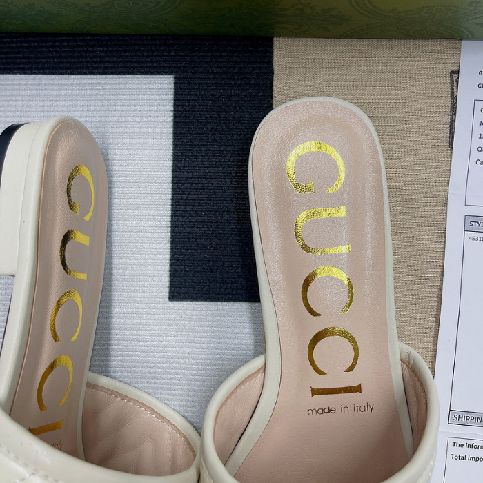 Gucc* Sandal 106