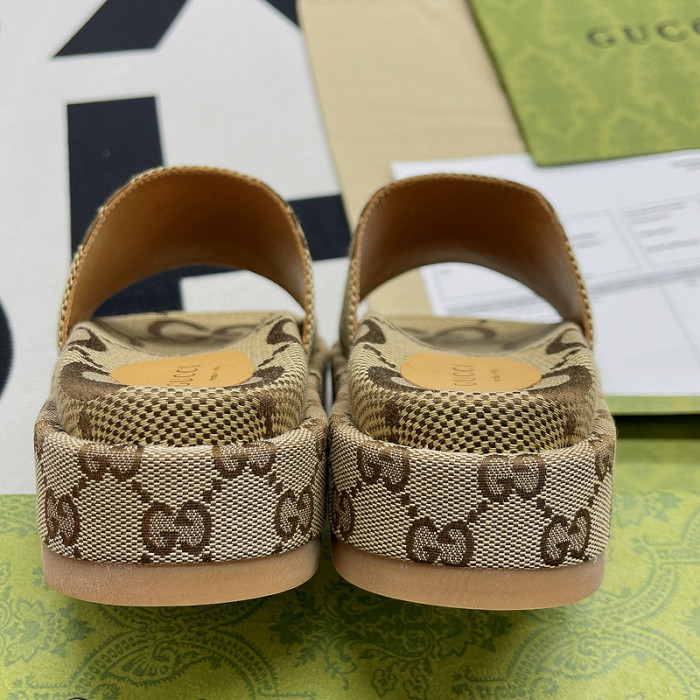 Gucc* Sandal 115