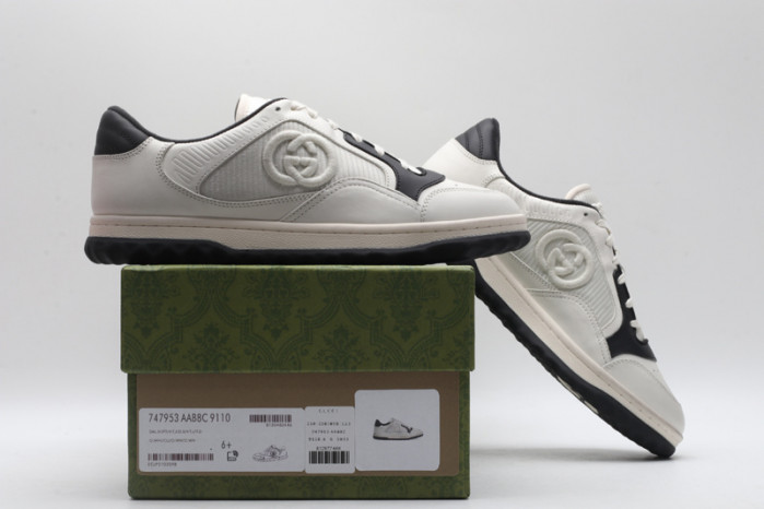 Gucc* Sneaker