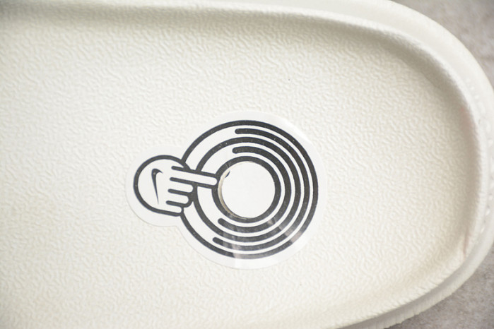 NIKE SANDALS N-012