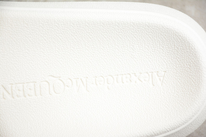 Balenciag* Sandal25