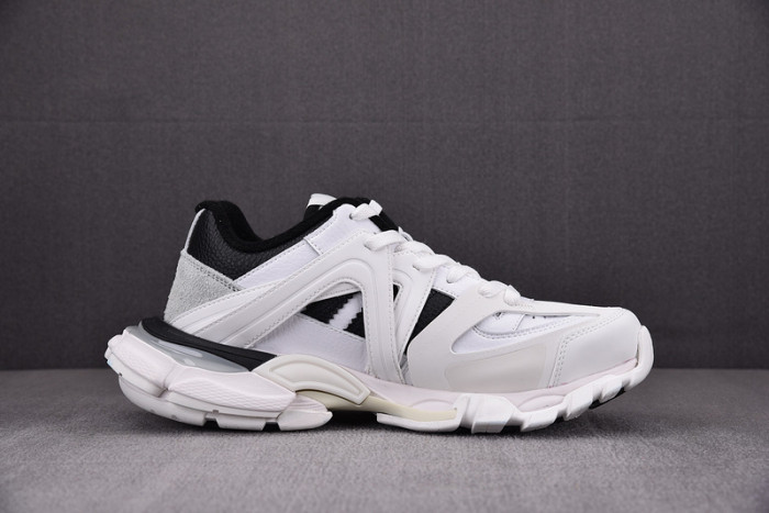 TRACK SNEAKER TS057