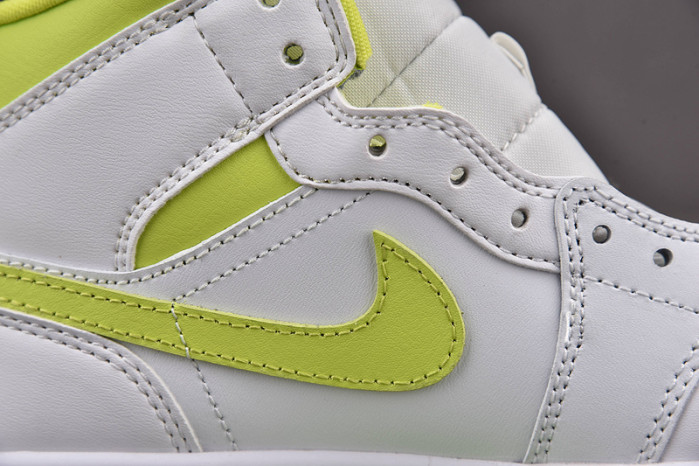 WMNS AIR JORDAN 1 MID 