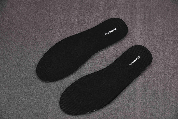 TRACK SNEAKER TS072
