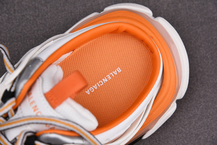TRACK SNEAKER TS075