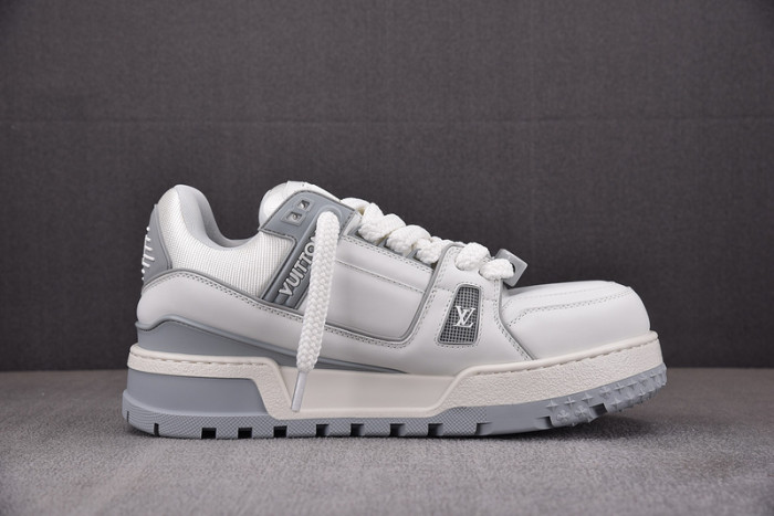 TRAINER MAXI TM010