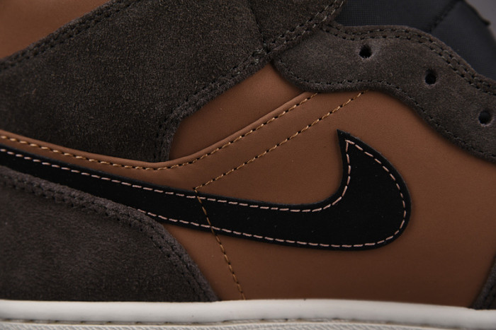 AIR JORDAN 1 MID SE