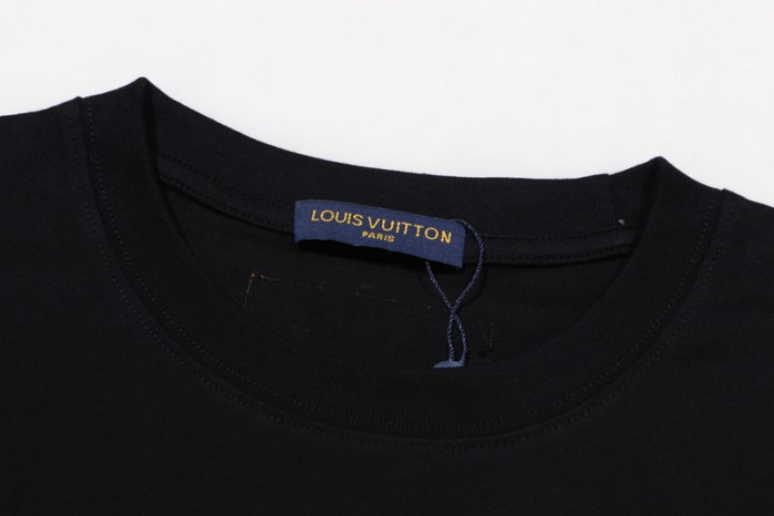 LV CLOTHES V00036