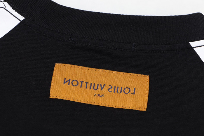 LV CLOTHES V00061
