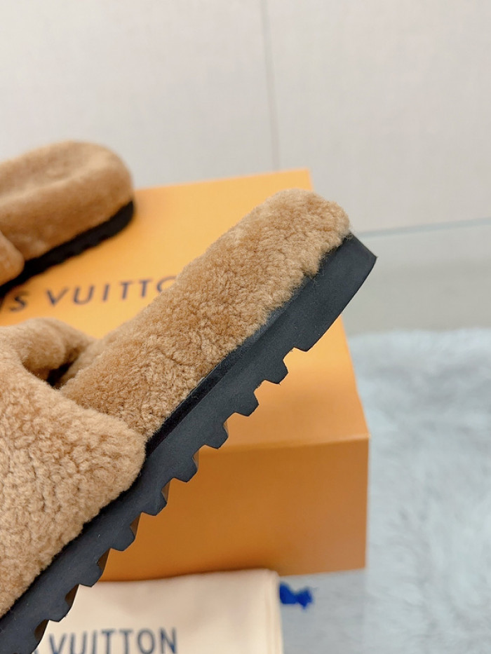 L&V SANDAL152