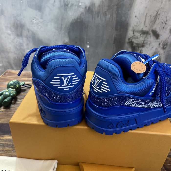 TRAINER MAXI TM067