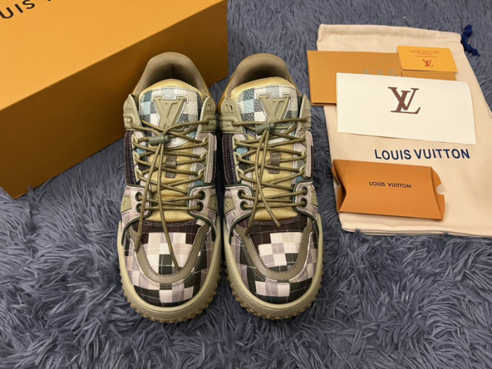 TRAINER MAXI TM069