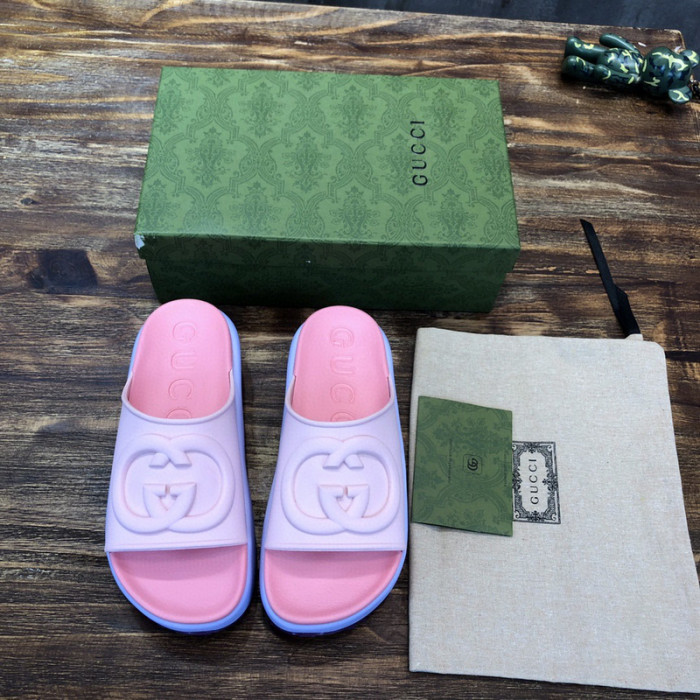 Gucc* Sandal 140