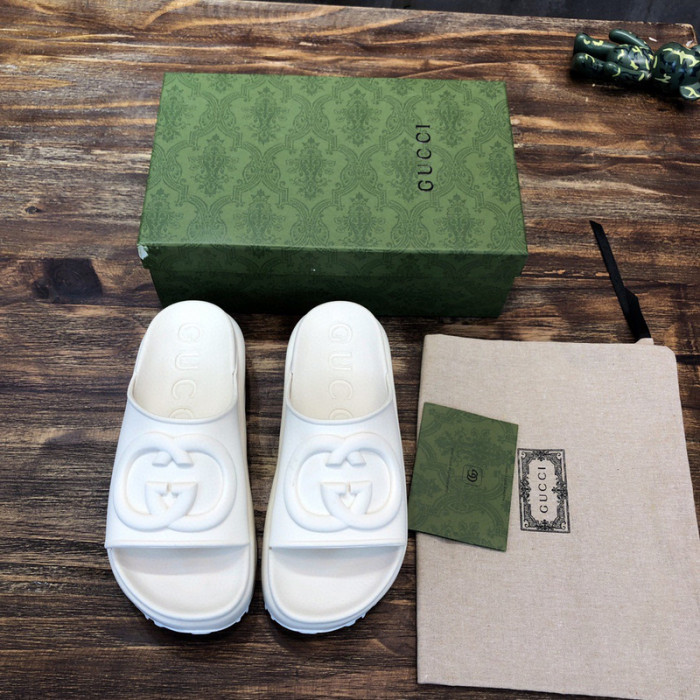 Gucc* Sandal 141