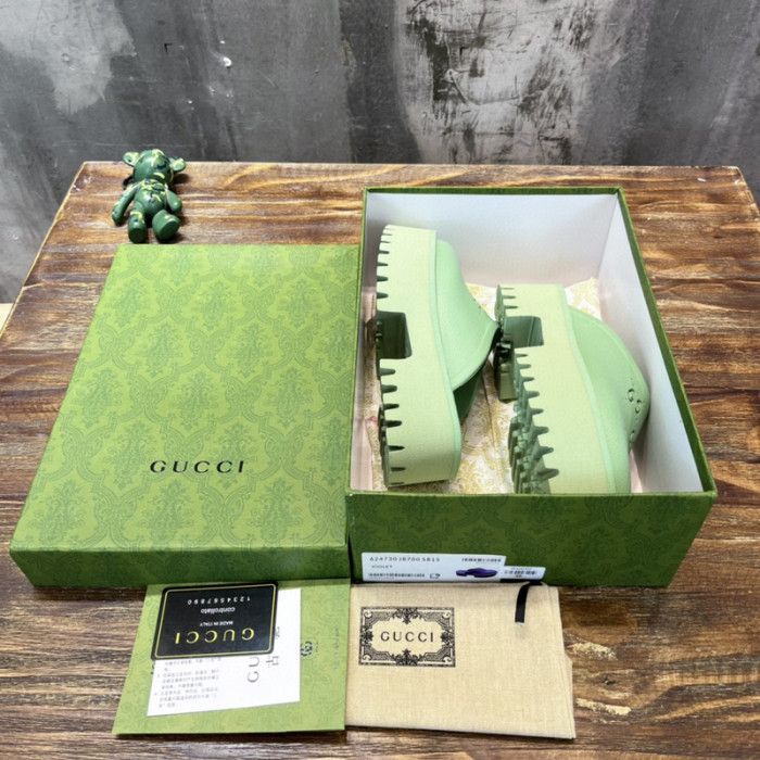 Gucc* Sandal 145