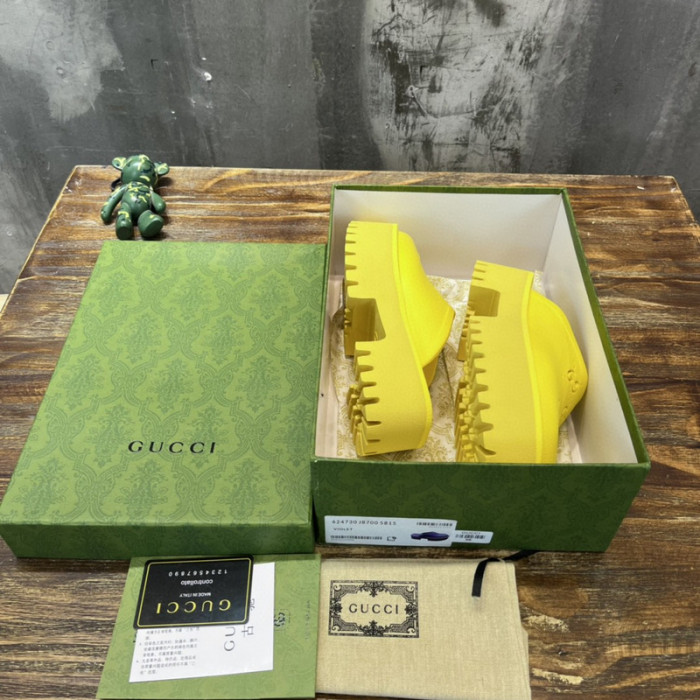 Gucc* Sandal 146