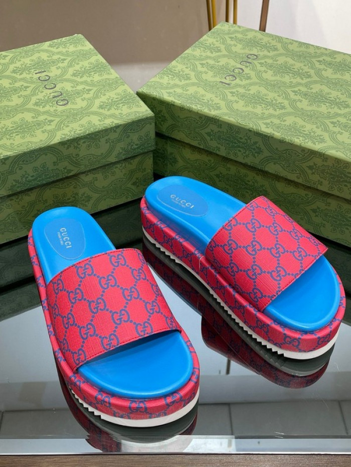 Gucc* Sandal 156