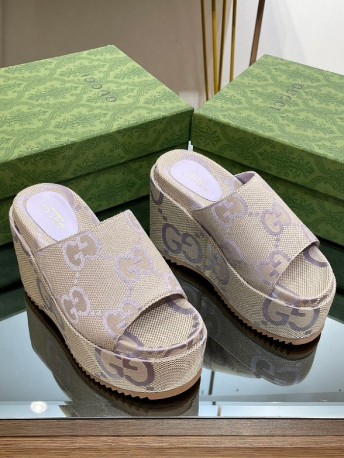 Gucc* Sandal 160